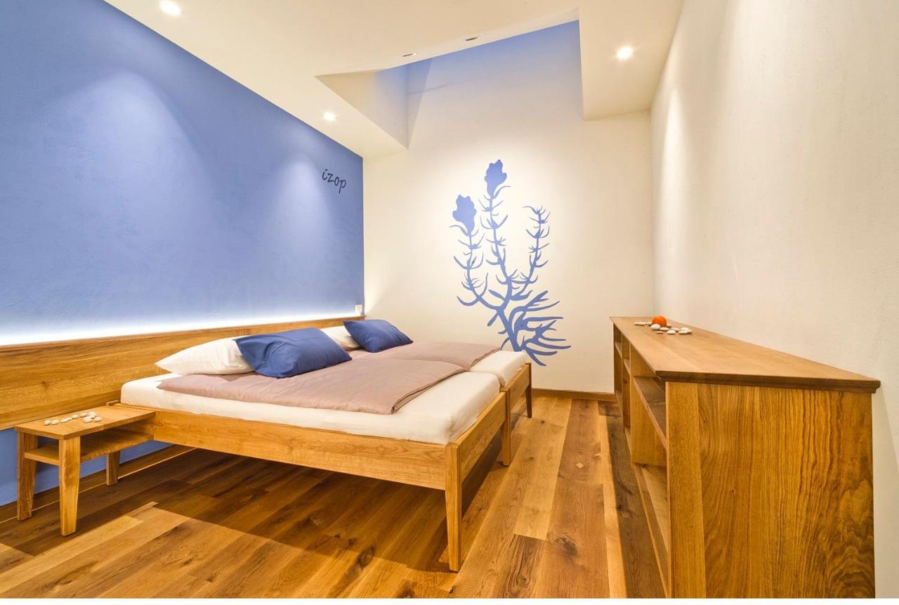 Majerija Hotel Vipava Bagian luar foto
