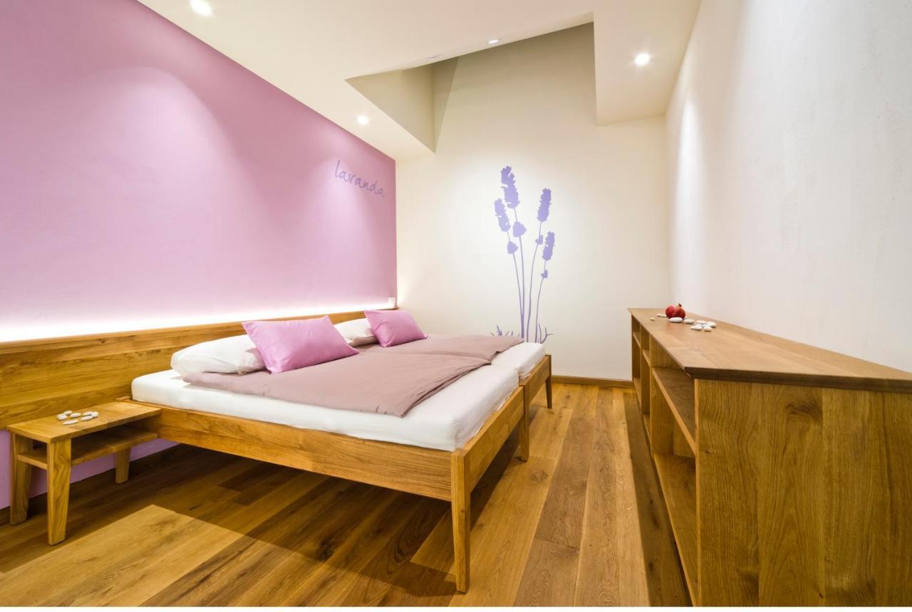 Majerija Hotel Vipava Bagian luar foto
